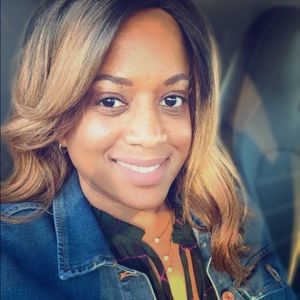 Meet your Posher, Helouise